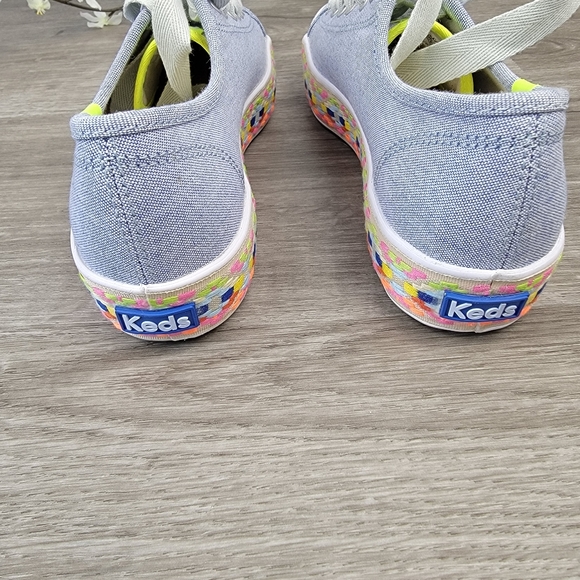 Host Pick - Keds Triple kick Summer Jute Platform Sneakers - Picture 5 of 9